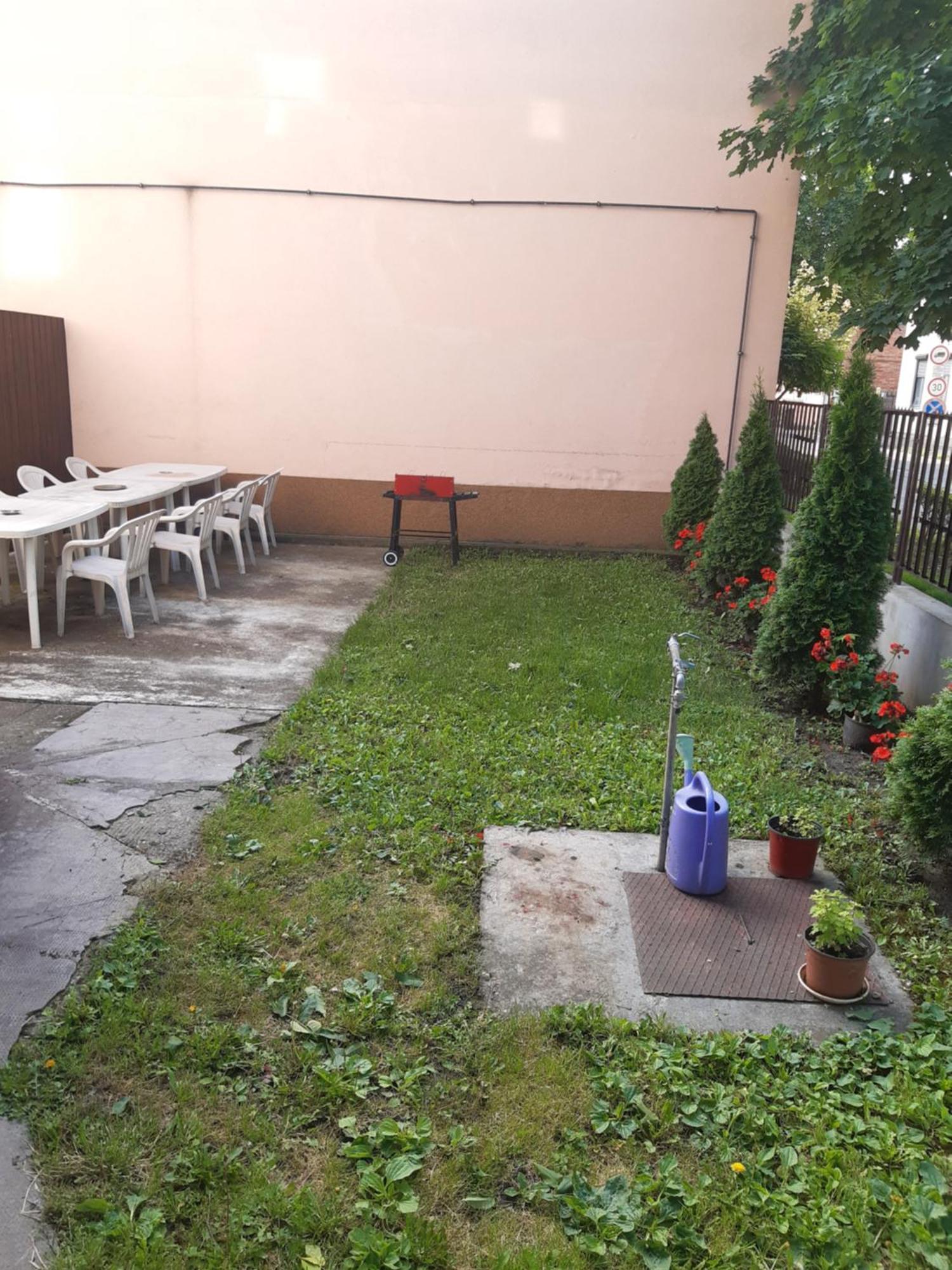 Sasfeszek Apartment Hajduszoboszlo Luaran gambar